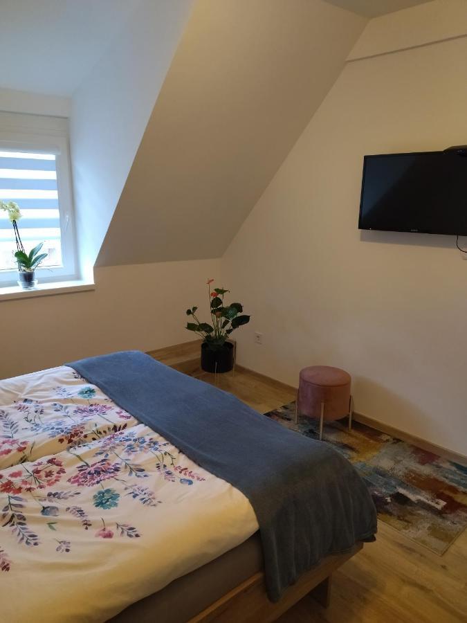 Valentin Apartman Mako Exterior photo
